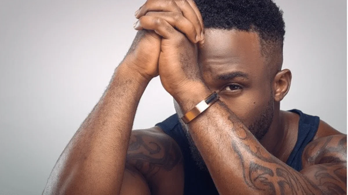 Benue crisis: Iyanya dedicates song to victims [VIDEO]