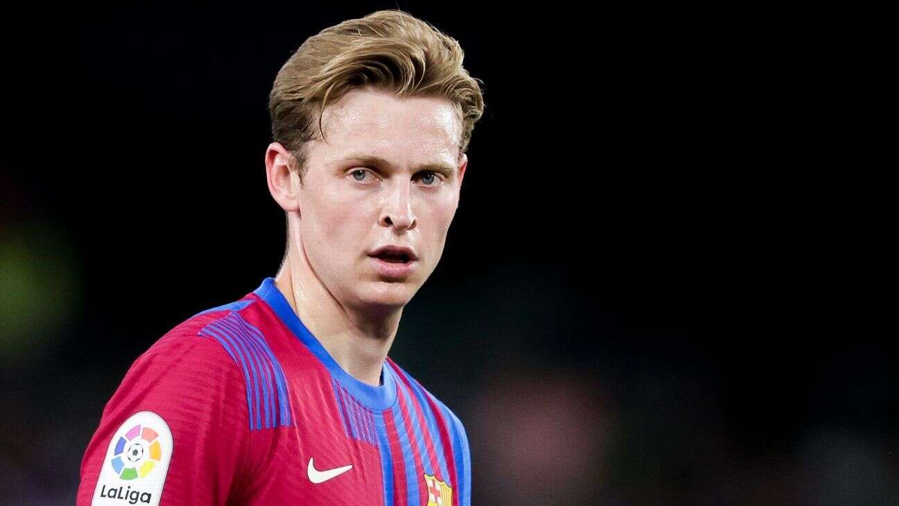 LaLiga: I don’t earn €37m a year – Barcelona midfielder, De Jong denies rumours