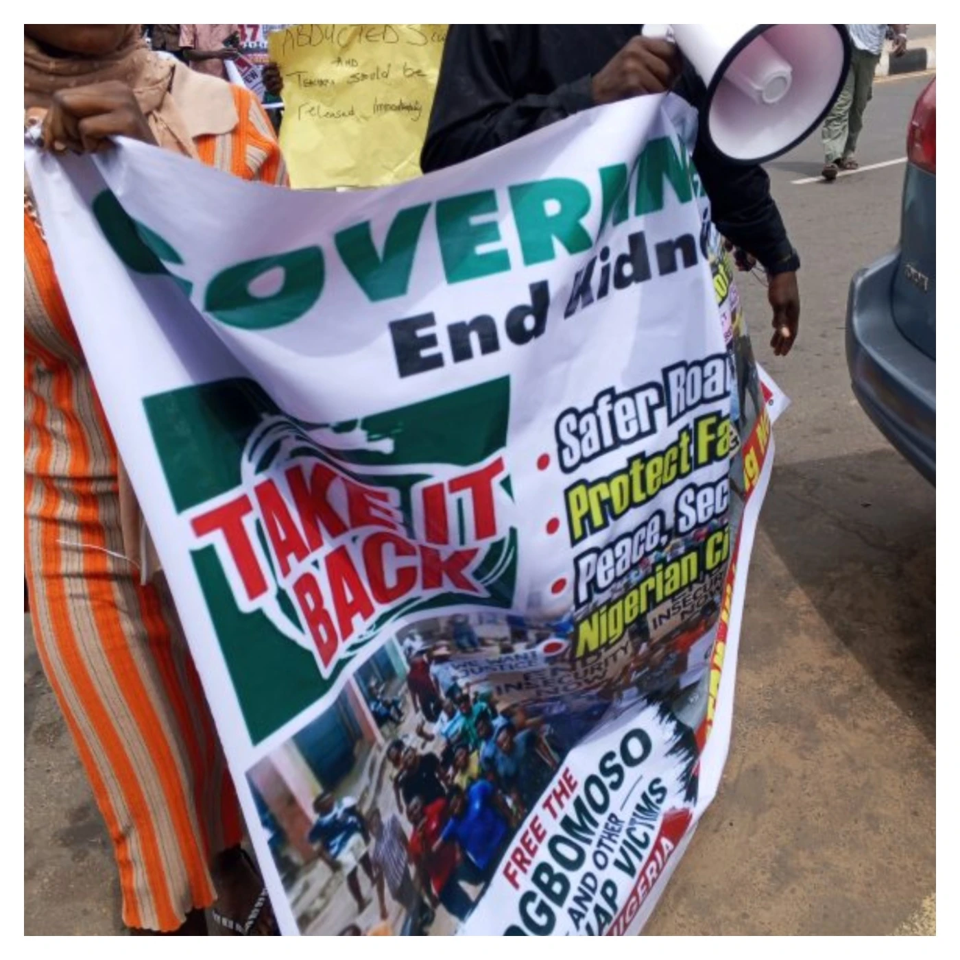 Youths protest in Osun over abducted Oyo school children, teachers