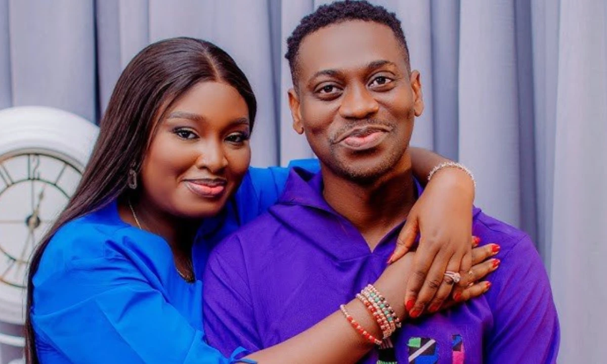 Actor, Lateef Adedimeji, wife welcome triplets