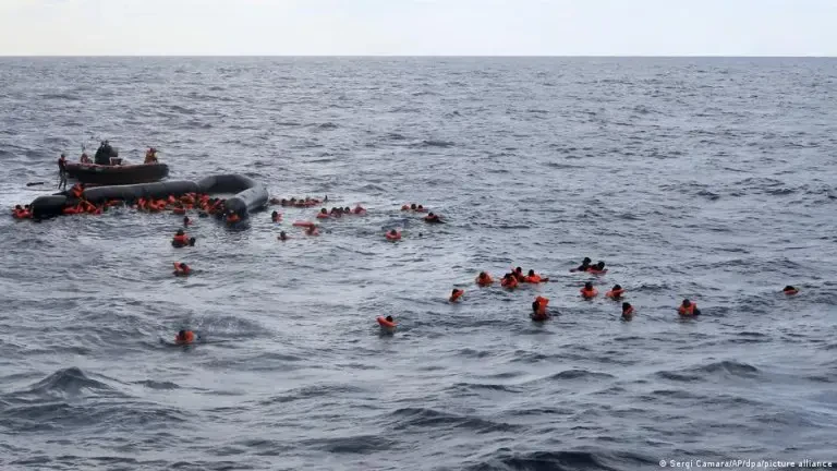 Niger boat mishap: 13 bodies recovered, passengers still missing
