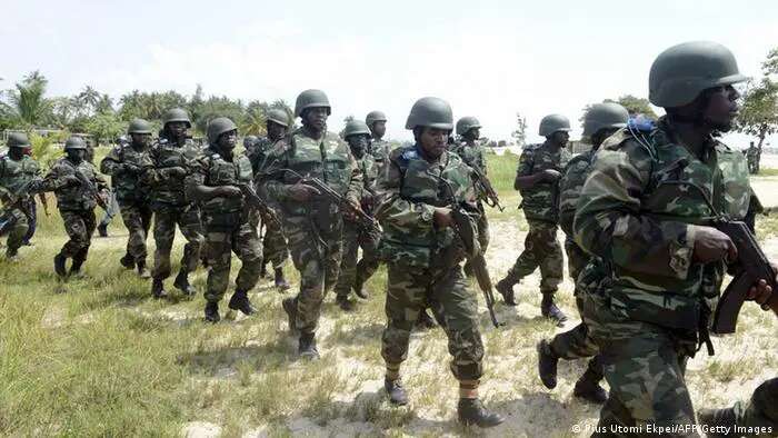 Troops intercept kidnap kingpins across Anambra, Oyo, Katsina, neutralize terrorists, recover arms