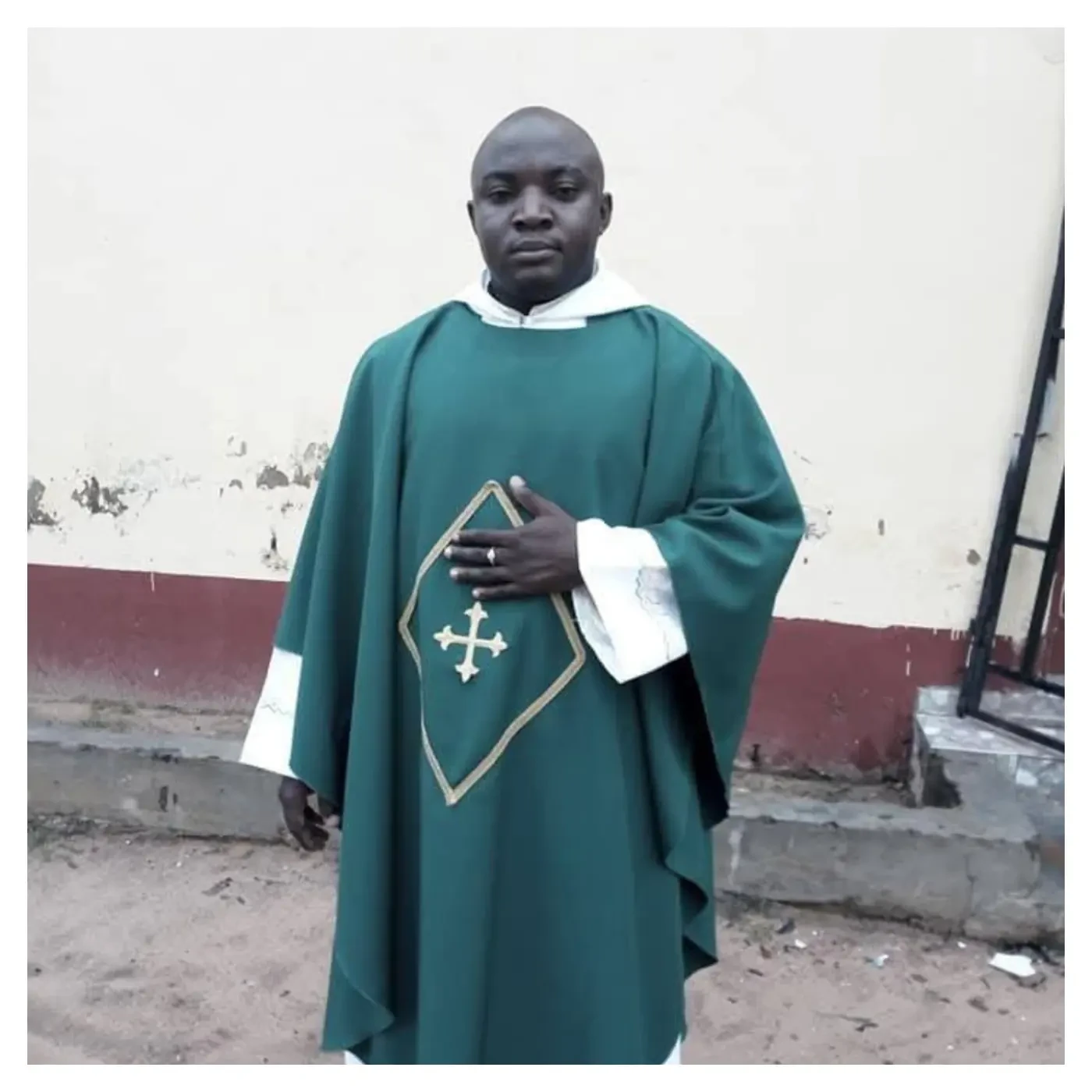 Catholic priest, female passenger drown in Niger flood after bridge collapse