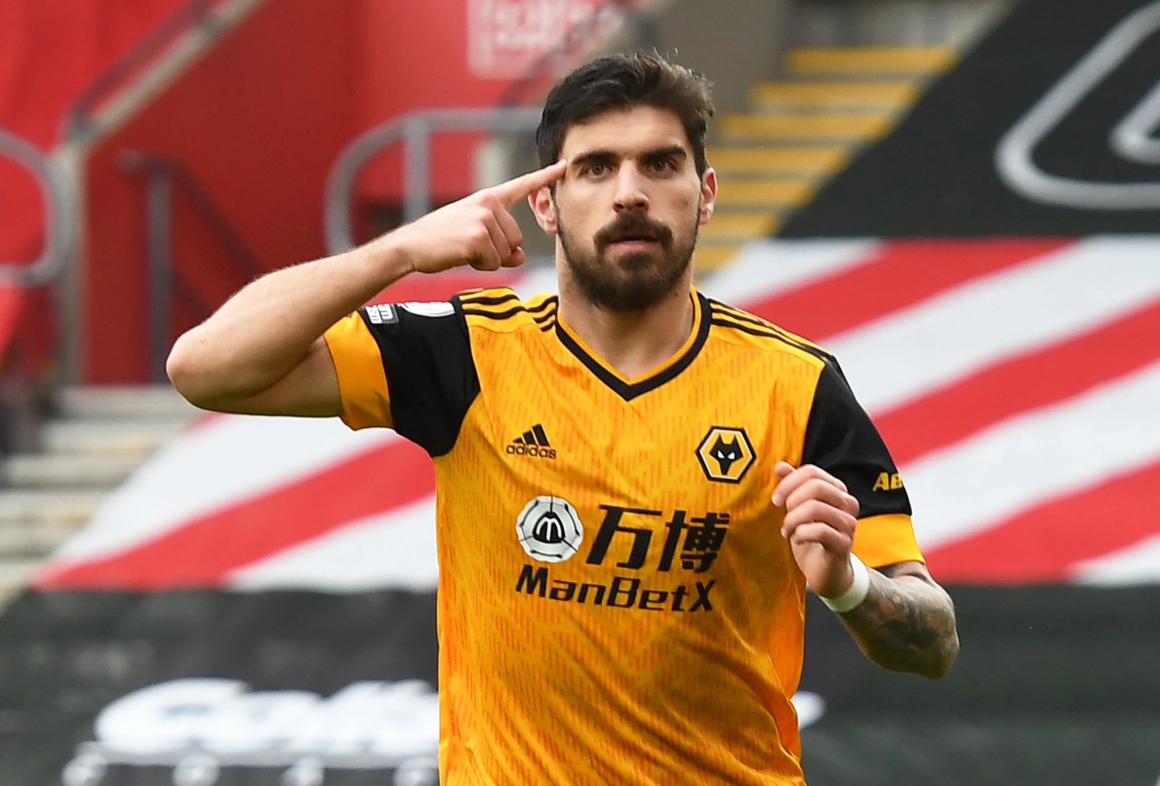 Man United offer four players in swap deal for Neves