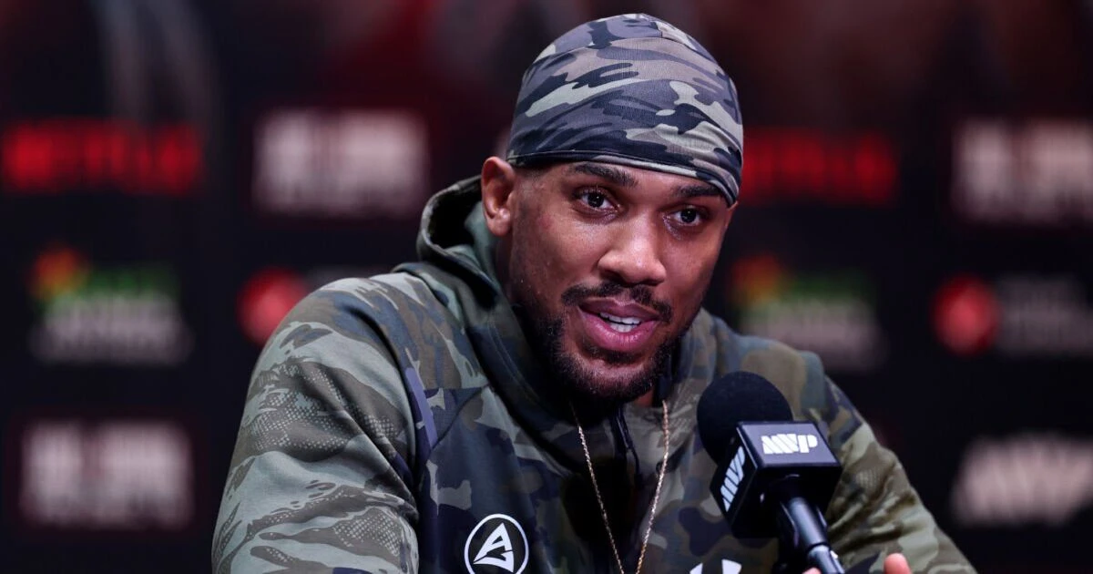 Anthony Joshua set for first fight after car crash