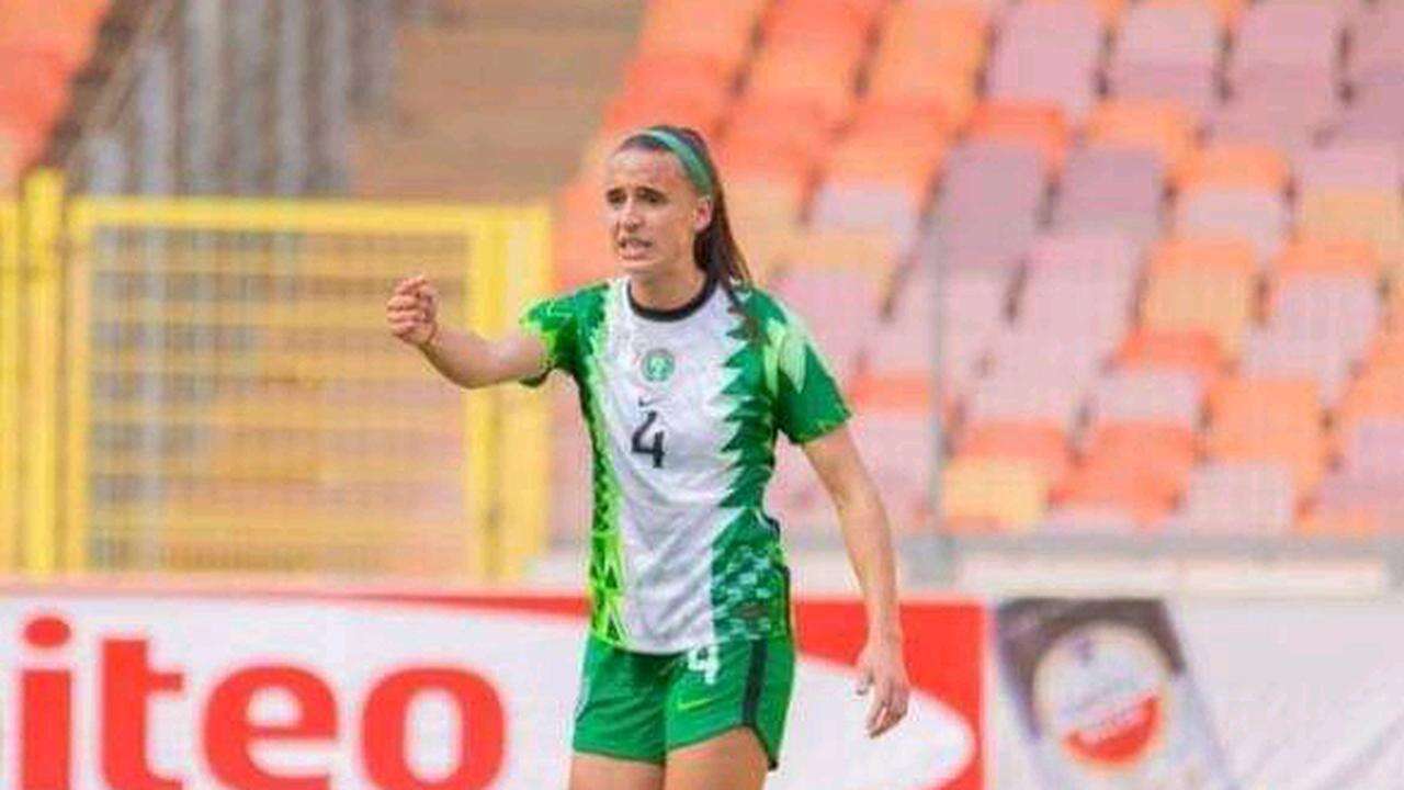 Plumptre pens new contract with Al-Ittihad Ladies