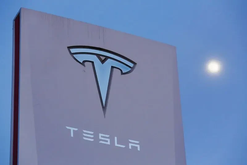 Elon Musk’s Tesla suspends orders for Models S, X in China