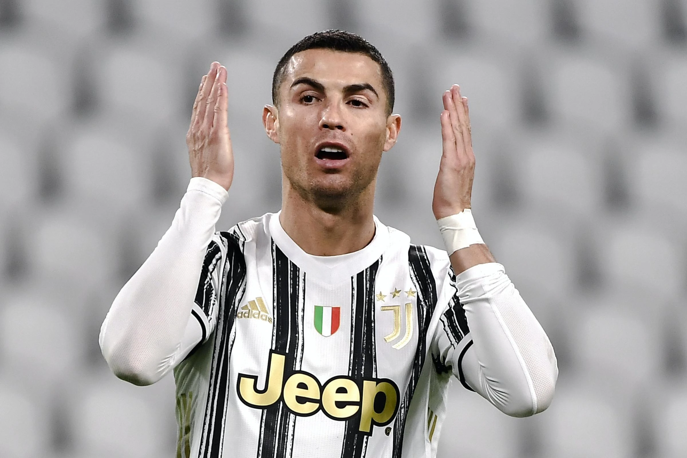 EPL: Cristiano Ronaldo could make shock move to Wolves