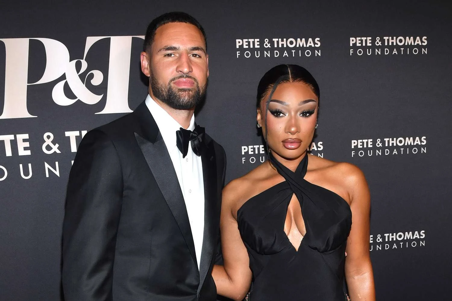 Megan thee stallion announces split from Klay Thompson
