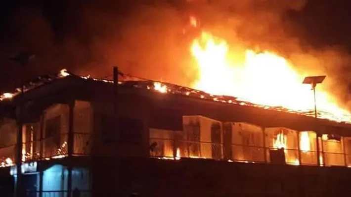 Fire razes police station, three residential buildings in Ibadan