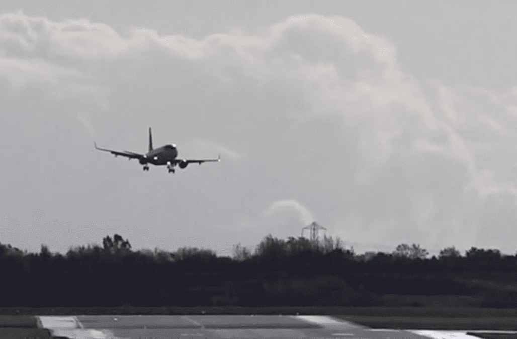 Pilots struggle to land in Hurricane Zeta crosswinds at Birmingham Airport