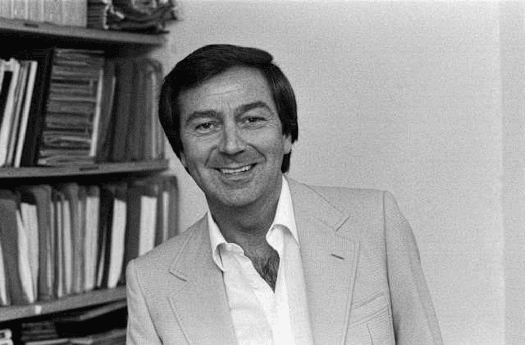 ‘Ultimate entertainer’ Des O’Connor dies aged 88