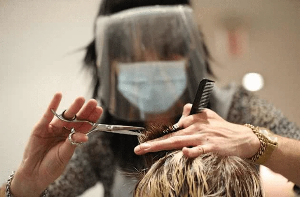 Salons report ‘crazy’ weekend as customers rush for haircuts ahead of lockdown
