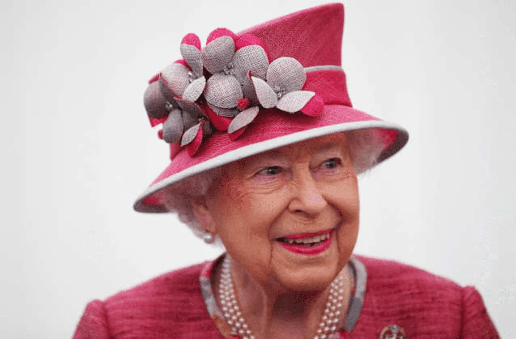 Queen recognises work of senior aide