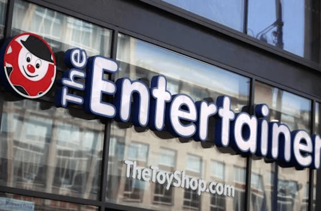 Toy chain warns Christmas gifts may not be delivered in time if shops stay shut