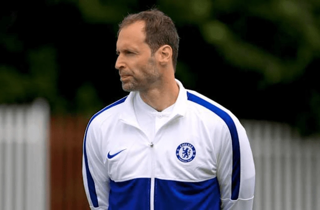 Petr Cech named in Chelsea’s Premier League squad