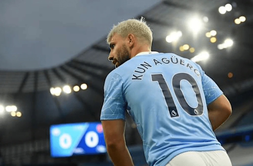 Pep Guardiola defends Sergio Aguero over contact with Sian Massey-Ellis