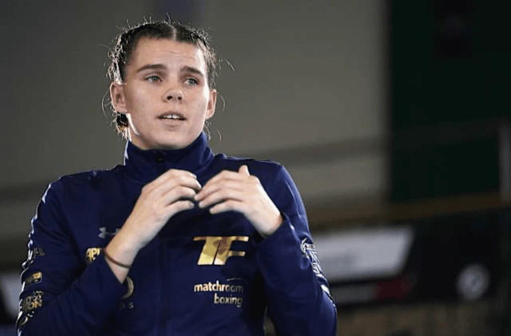 Savannah Marshall stops Hannah Rankin to clinch WBO middleweight crown