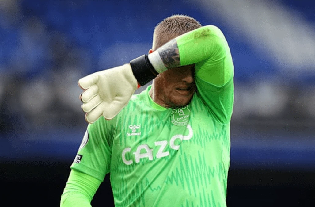 Carlo Ancelotti wants Jordan Pickford to behave more naturally on the pitch