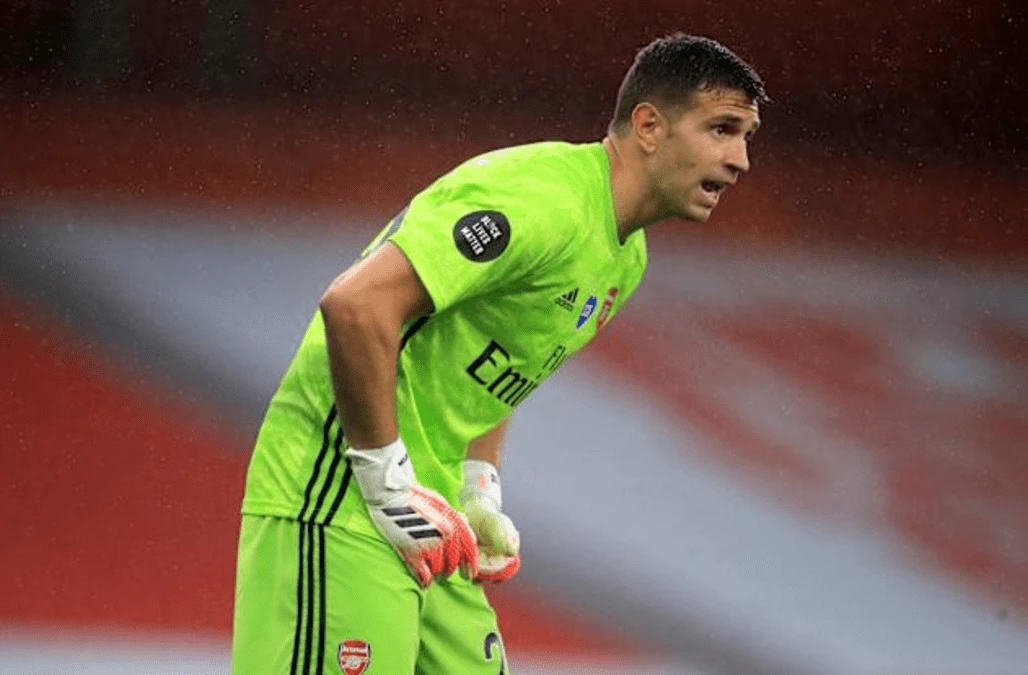 Emiliano Martinez makes case for Villa defence after clean sheet against Arsenal