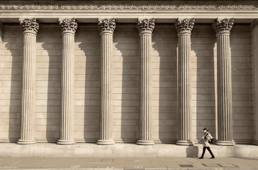 Bank injects £150bn into economy as England enters second lockdown