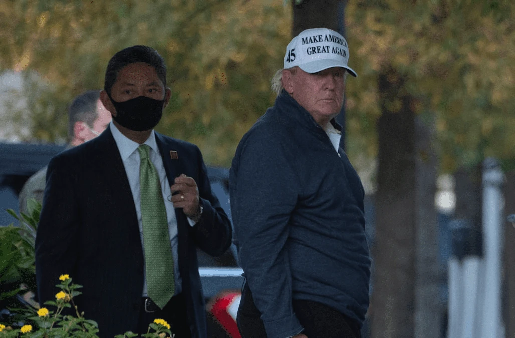 'Teary-eyed' Donald Trump booed on return to White House after defeat