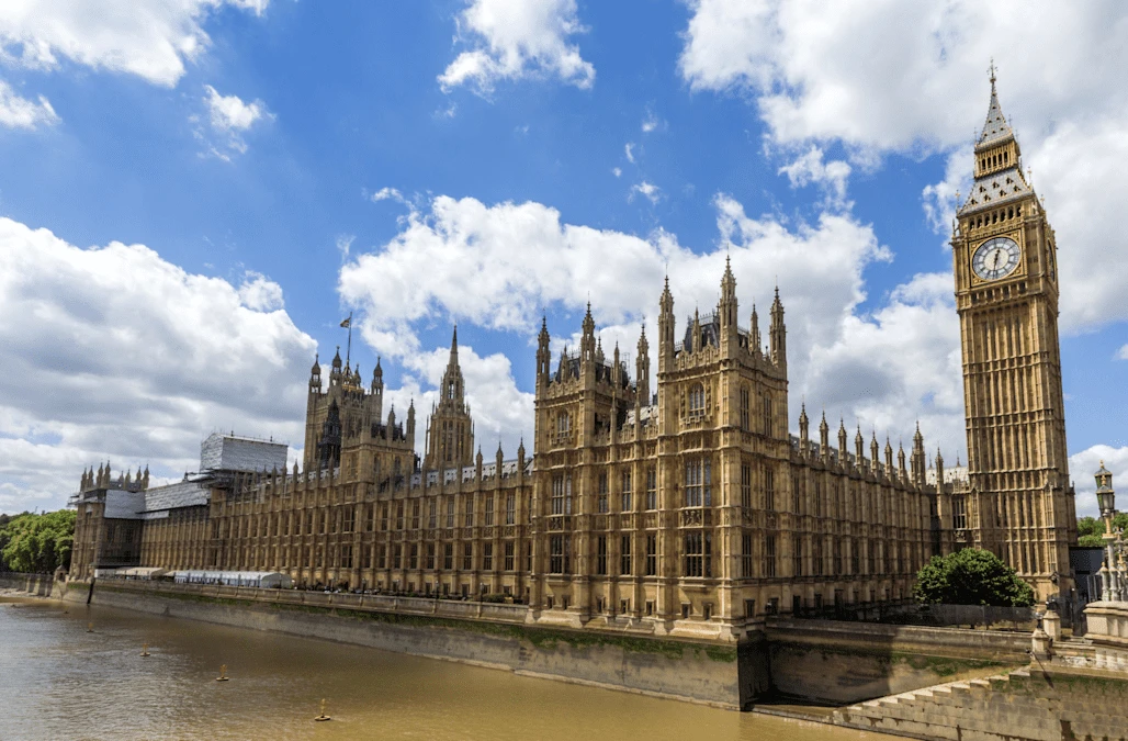 Petition to end 'free meals' for MPs gathers hundreds of thousands of signatures in 24 hours