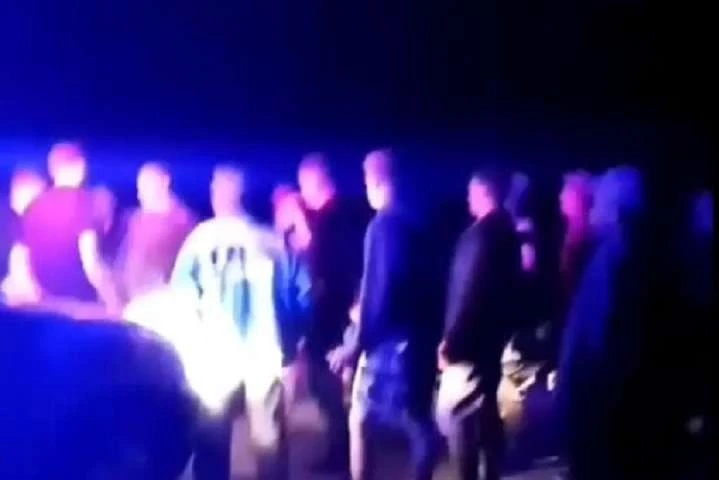 Воюють вже 20 років: на Рівненщині дві доби поспіль жителі бились «село на село»