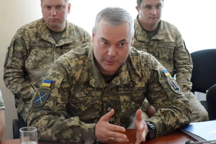 Загрози вторгнення Росії в Україну зараз немає, − Наєв 