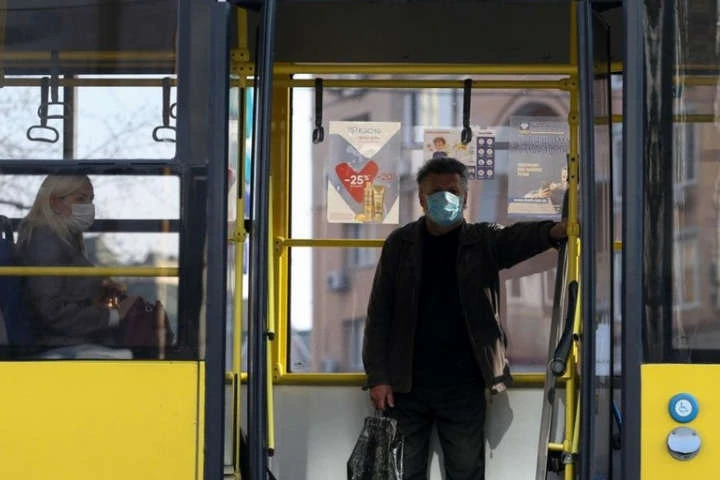 Уряд вирішив, як працюватиме громадський транспорт у «червоній» карантинній зоні 