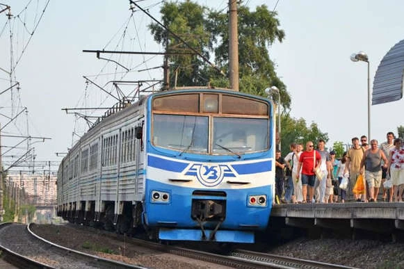 У Києві завтра запустять додаткові рейси міської електрички