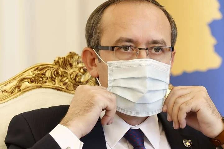 Прем’єрміністр Косова повідомив, що захворів на Covid-19