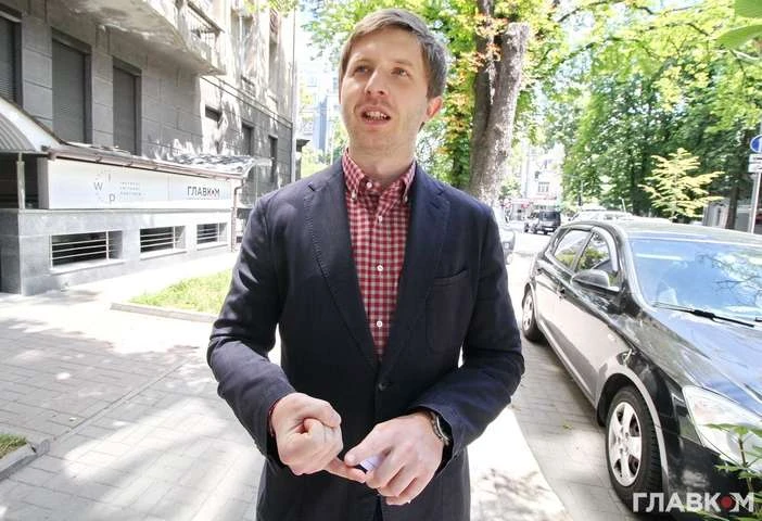 Дмитро Вовк: чотири роки брехали про формулу «Роттердам+», а тепер Зеленський особисто підписався під її поверненням