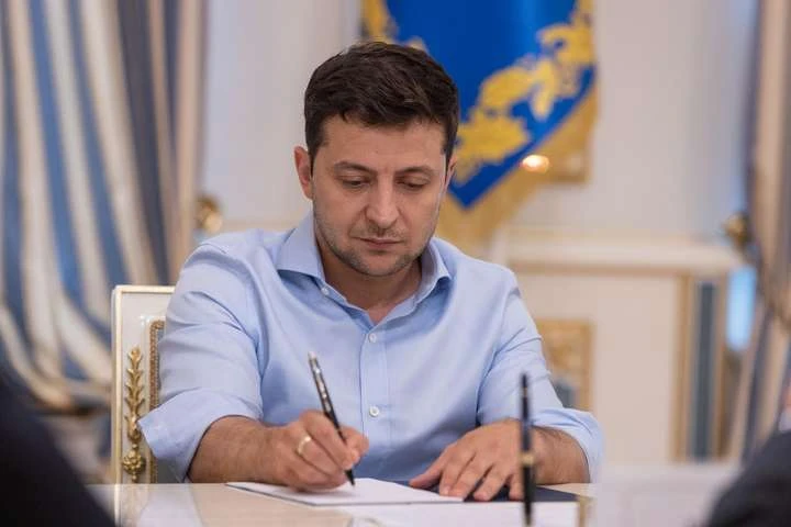 Зеленський підписав закон для зниження «зелених» тарифів