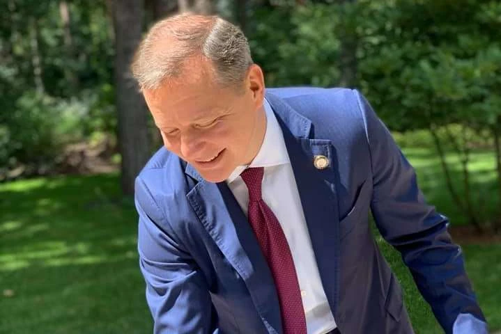 Ляшко похвалився супердорогою коляскою двомісячного сина