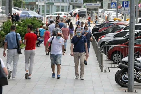 Дев’ять областей не готові послабити карантин