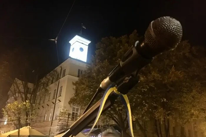 У Львові заборонили виступати вуличним музикантам