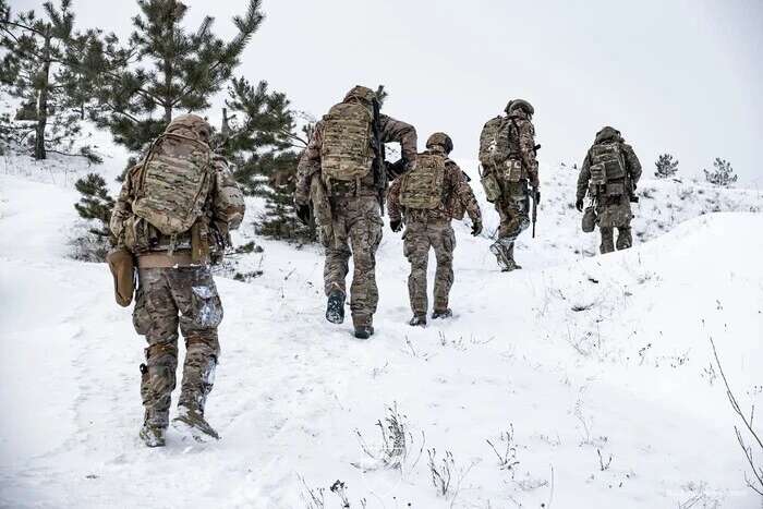 Через кризу росіяни шукають, де можна прорвати українську оборону на Донбасі