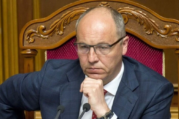 Надання Андрію Парубію «Героя України». Петиція набрала необхідну кількість голосів