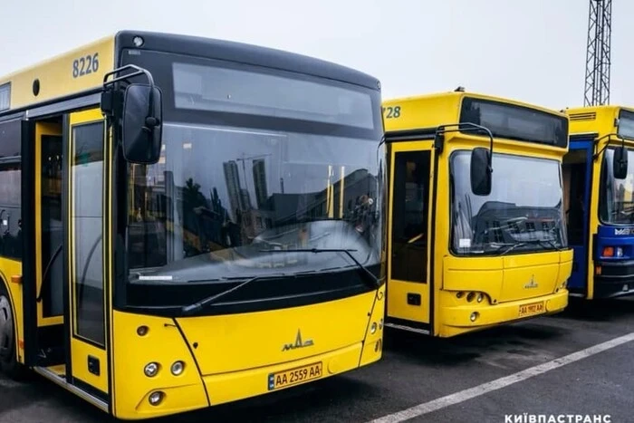 «Київпастранс» повідомив про зміни в русі громадського транспорту 18 червня 