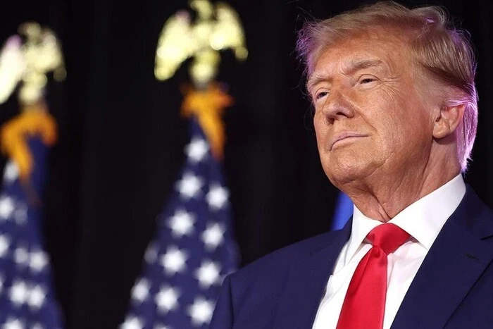 Трамп висунув ультиматум Ірану і заявив про зняття блокади Ормузької протоки