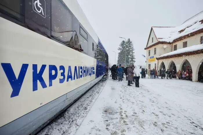 «Укрзалізниця» призначила додатковий поїзд на різдвяні свята