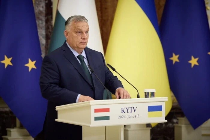 Євродепутат назвав Орбана дурнем через його спротив вступу України до ЄС
