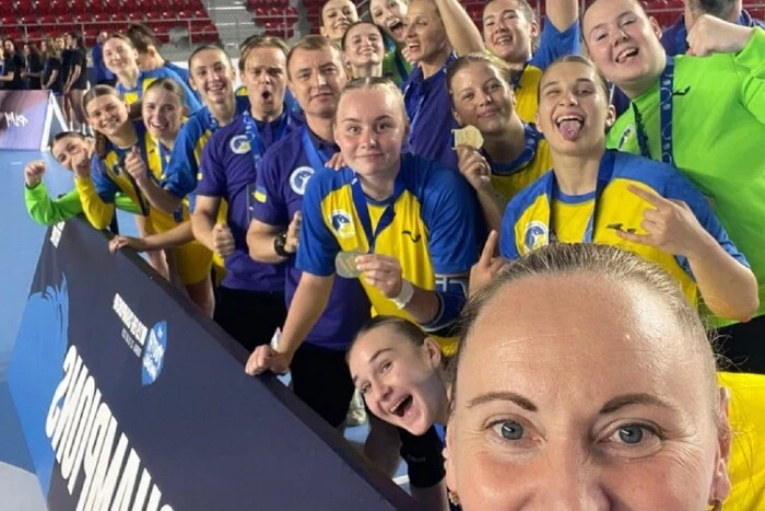 Жіноча збірна України з гандболу U-19 стала чемпіоном Європи у дивізіоні B