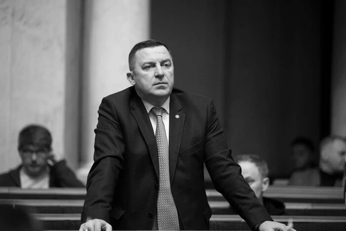 «Людину жалко, звісно, але...»: Безугла несподівано прокоментувала смерть колеги-депутата