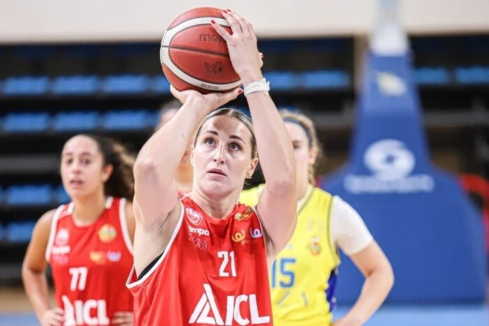 Юркевічус набрала 11 очок у чемпіонаті Ізраїлю з баскетболу