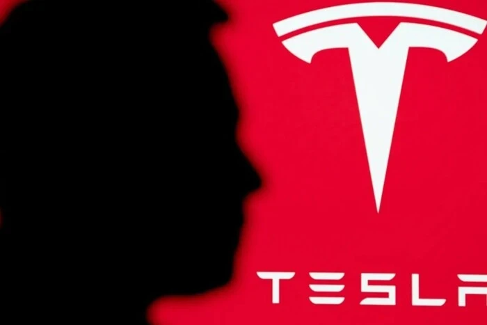 Tesla залишилась без запчастин через торгову війну Трампа з Китаєм