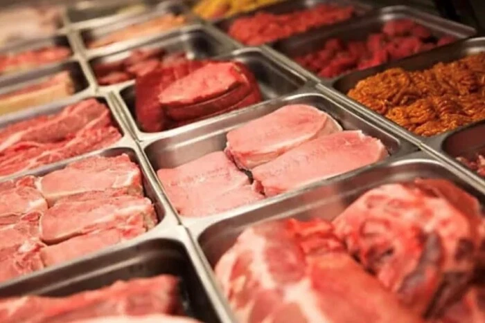 Через спеку на столичних ринках обмежено продаж низки продуктів: повний список
