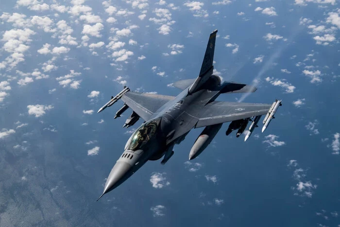 Бельгія зробила заяву про F-16 для України