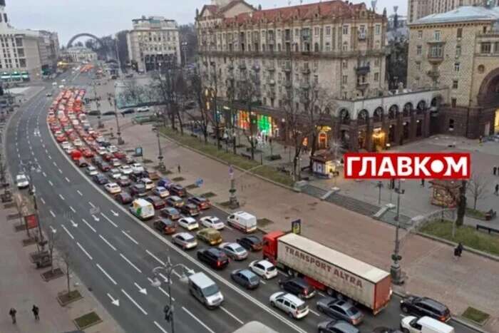 У Києві завтра буде перекрито низку вулиць, частково не працюватиме станція «Майдан Незалежності»